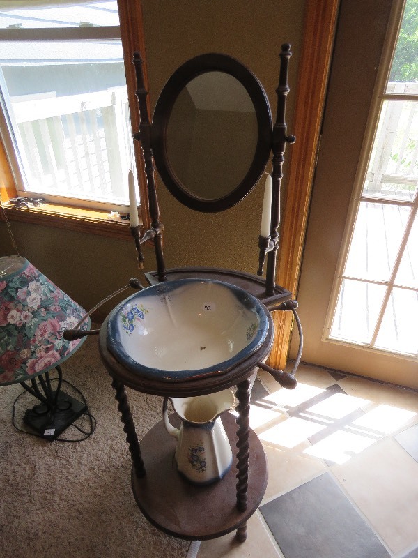 Antique Looking Vanity
