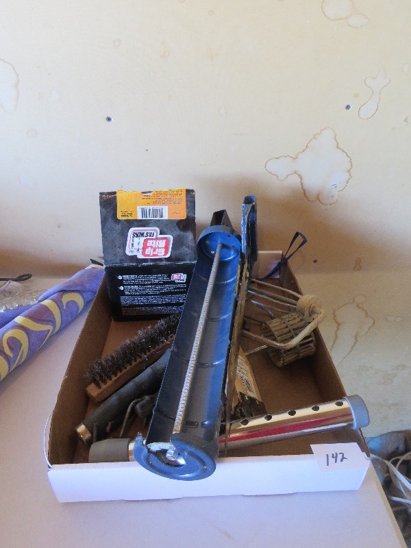 Garage lot