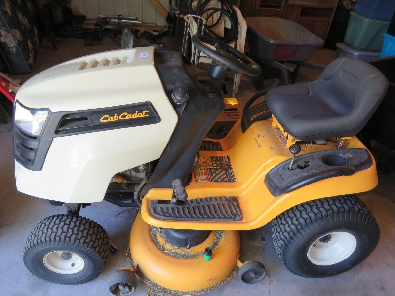 Cub Cadet Lawn Tractor
