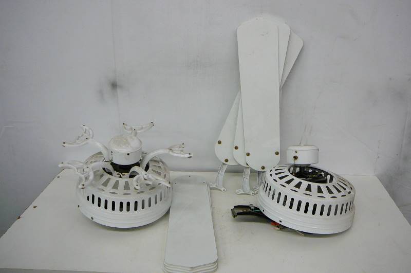 lot 6 image: Ceiling Fans white 2 count
