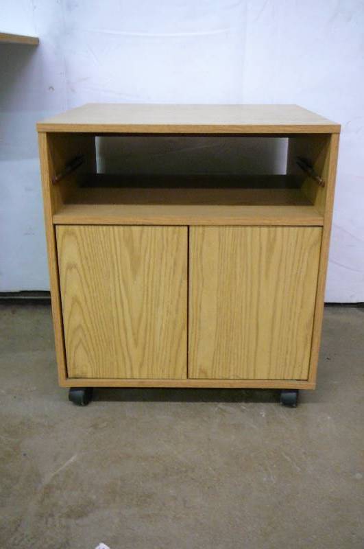 lot 7 image: Wooden Cabinet with Casters
