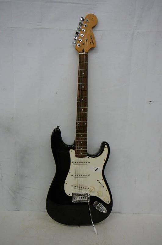 Electric Guitar Squier by Fender Strat