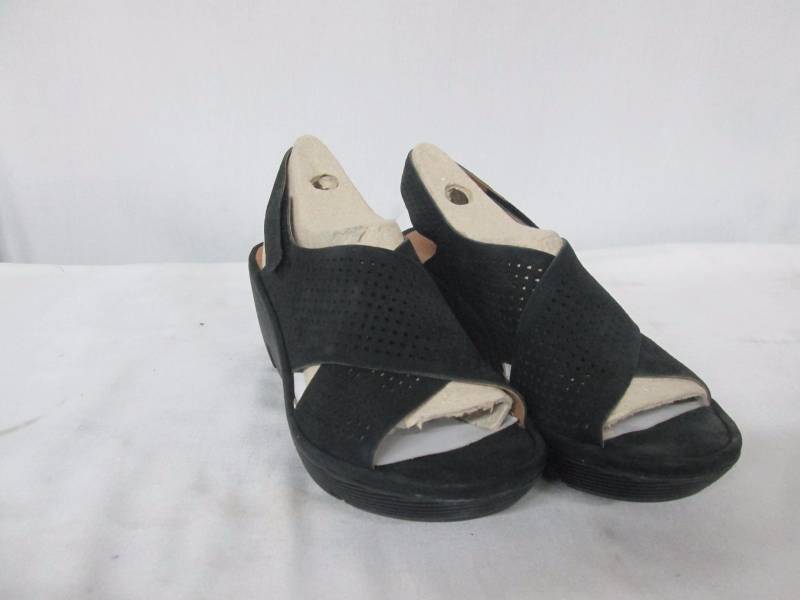lot 49 image: Clarks Womens Clarene Award Platform Sandal