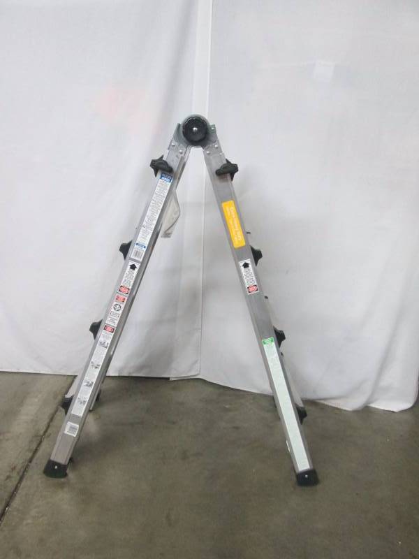 lot 27 image: Cosco 17 24-Position Articulating Ladder