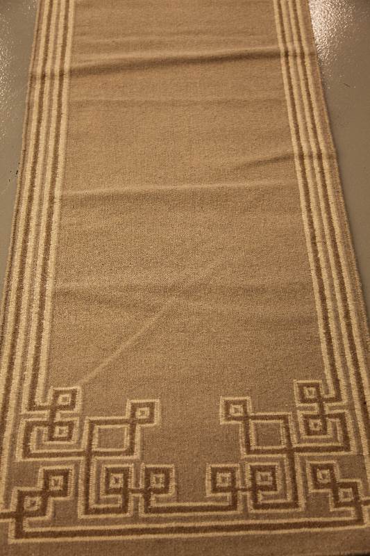 Keys Runner Rug 2 6 x 8 Chocolate