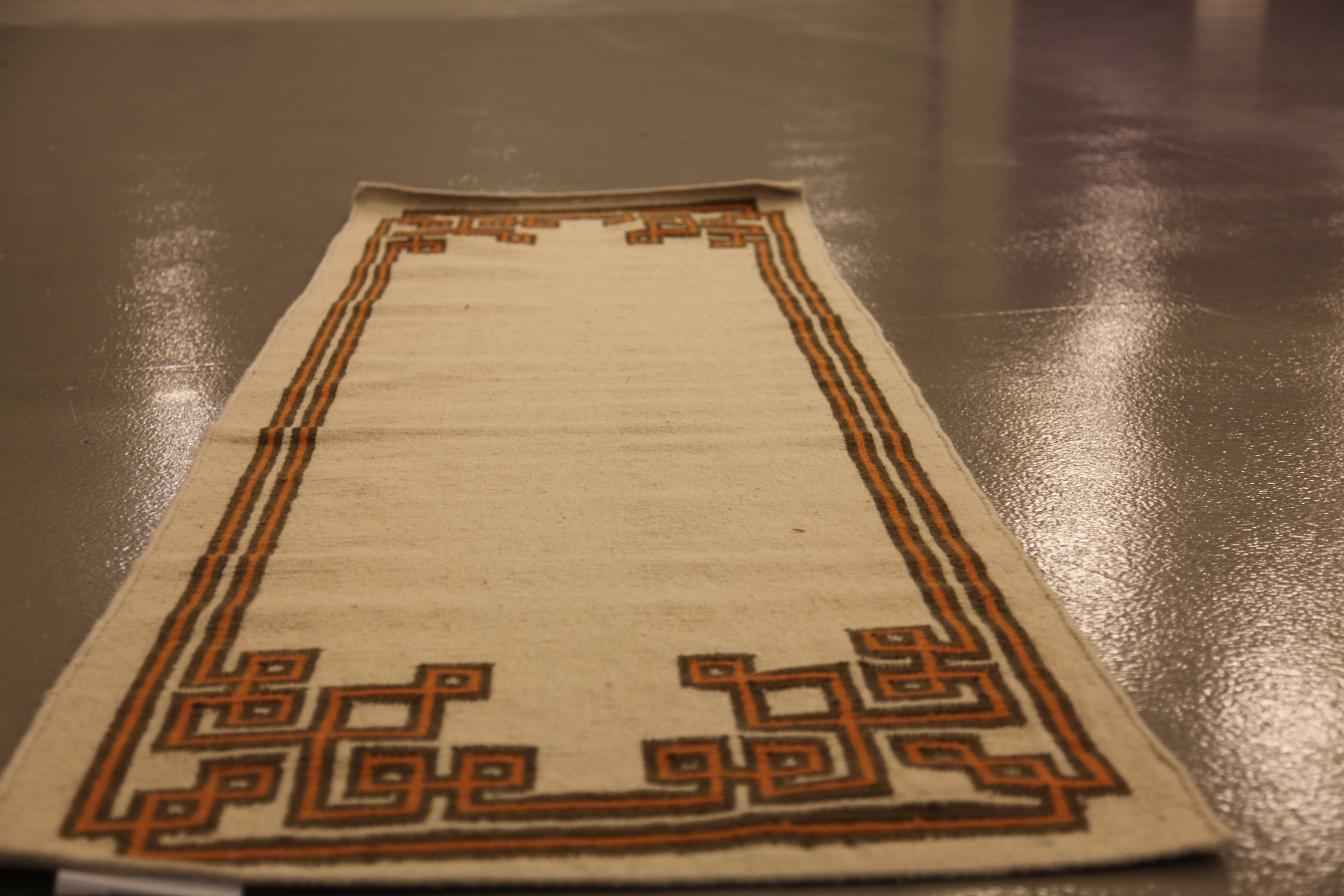Keys Runner Rug 2 6 x 8 Natural