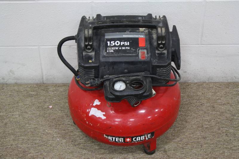 lot 4 image: Porter Cable Air Compressor