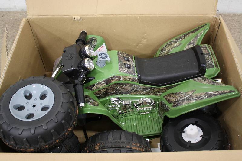 lot 6 image: 12 Volt vamo quad