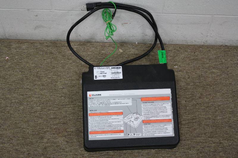 lot 18 image: Electric Tester