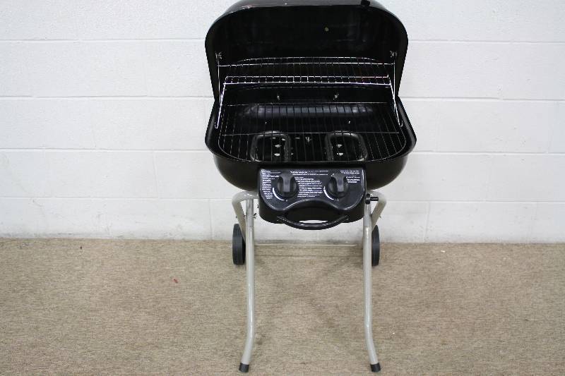 lot 36 image: LP Gas Barbecue Grill