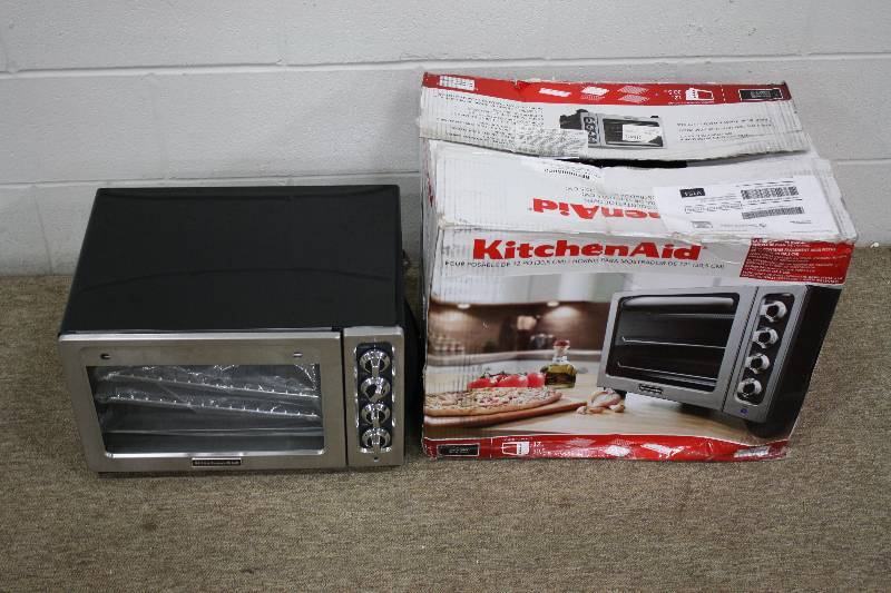 lot 53 image: Kitchen Aid Countertop Oven
