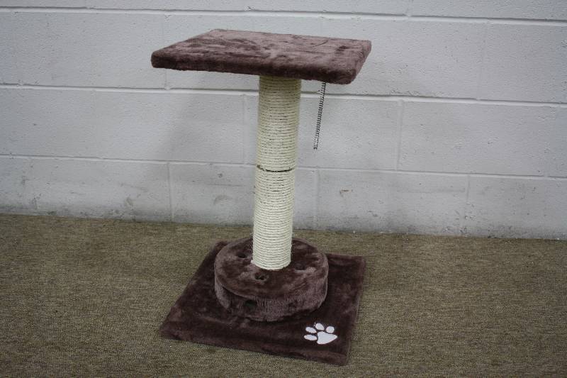 lot 56 image: Cat Activity Stand