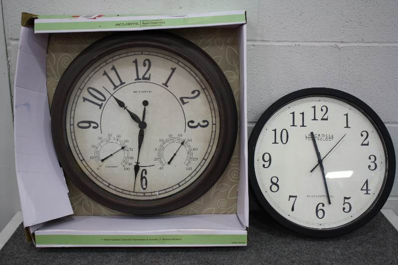 lot 80 image: Weather Station and Clock