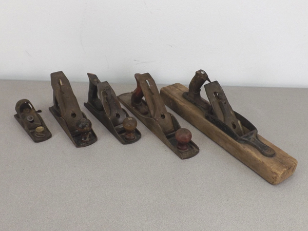 lot 45 image: Lot of Vintage Woodworking Planes