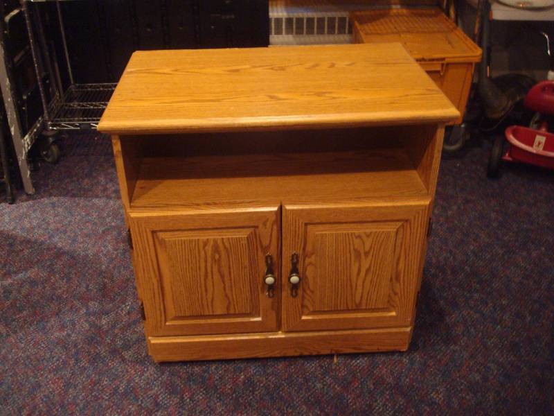 lot 22 image: Storage Cabinet, On Wheels, Used, Shows Wear...