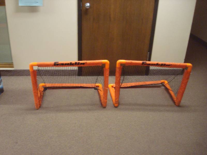 lot 32 image: Pair Of Small Kids Goal Nets...
