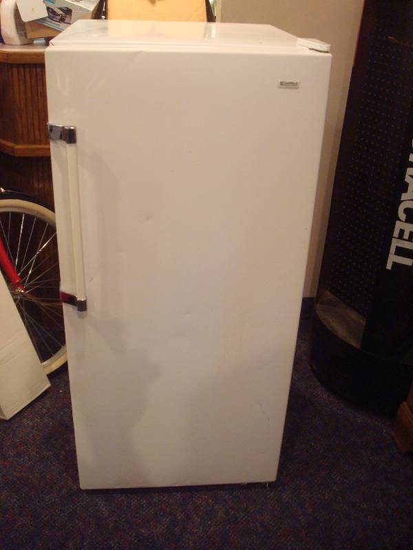 lot 50 image: Small Kenmore Standing Freezer, Used, Works G...