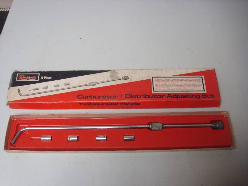 lot 99 image: Distributor Adjusting Set, Snap On Sockets An...