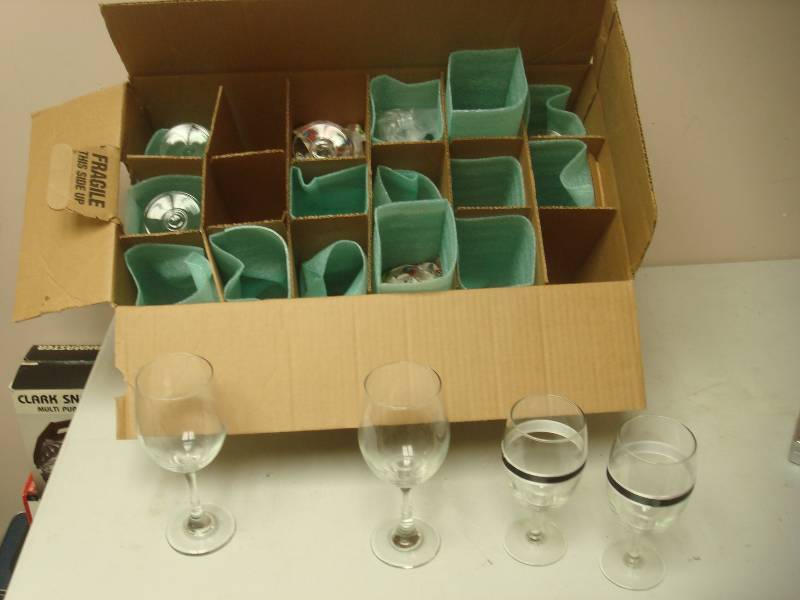 lot 117 image: Box With A Few Wine Glasses...