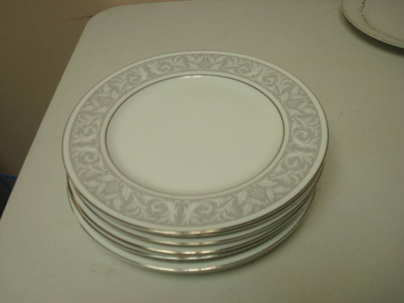lot 162 image: Lot Of 6 W Dalton Fine Imperial China Plates,...
