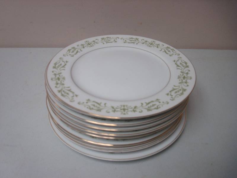 lot 180 image: Large Set Of Allegro Fine China Plates, Japan...