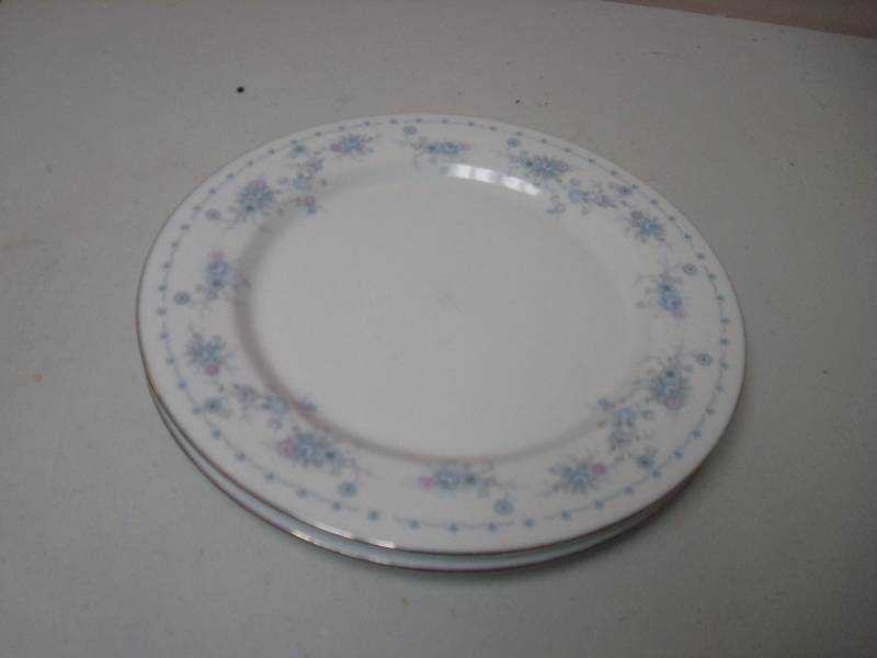 lot 188 image: Pair Of International Porcelain China Plates,...
