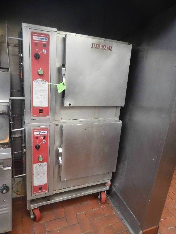 lot 18 image: Blodgett Combi Oven