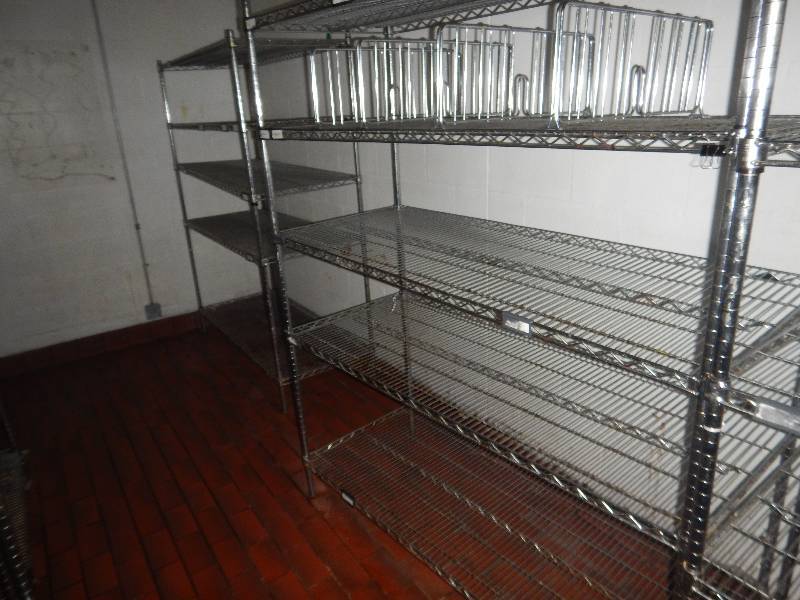 lot 29 image: 2 Metal Shelves