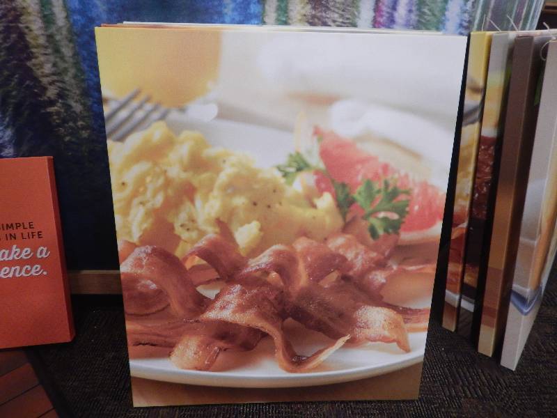 lot 48 image: Bacon and Egg Canvas Picture