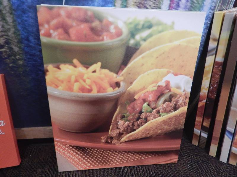 lot 51 image: Taco Canvas Picture