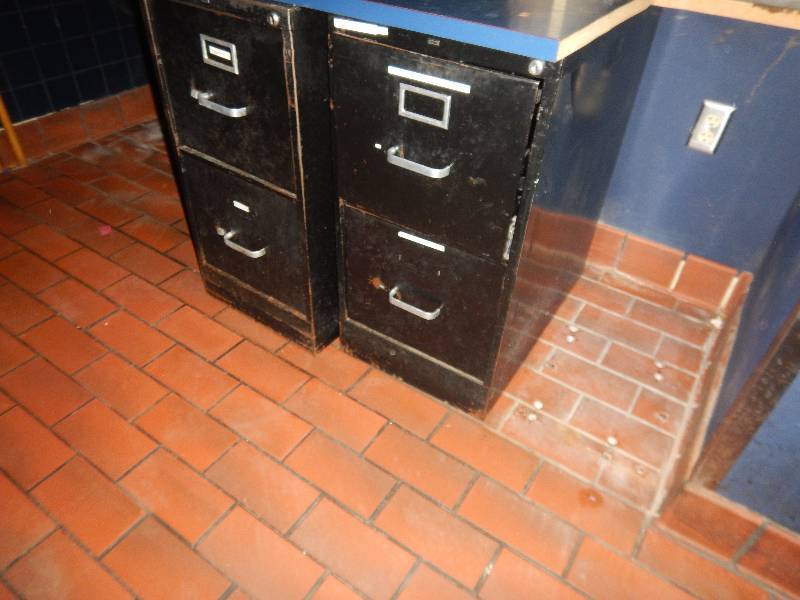 lot 53 image: 2 File Cabinets