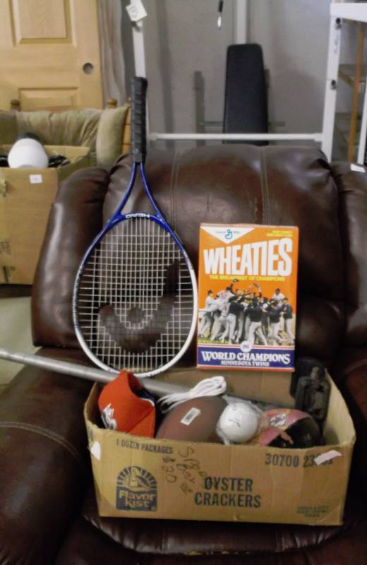 lot 24 image: Sports Stuff