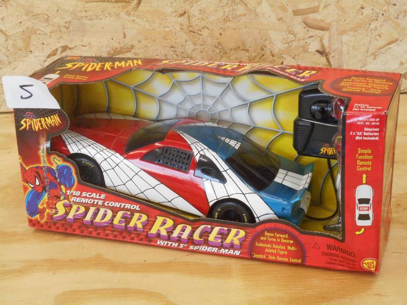 lot 5 image: Spider-Man 118-Scale Remote Contro...