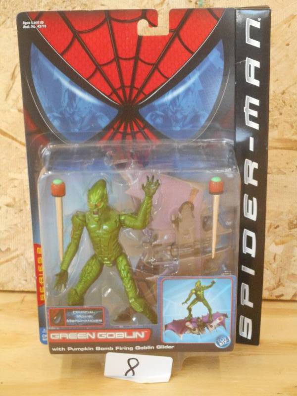 lot 8 image: Spider-Man Series-2 Green Goblin, U...