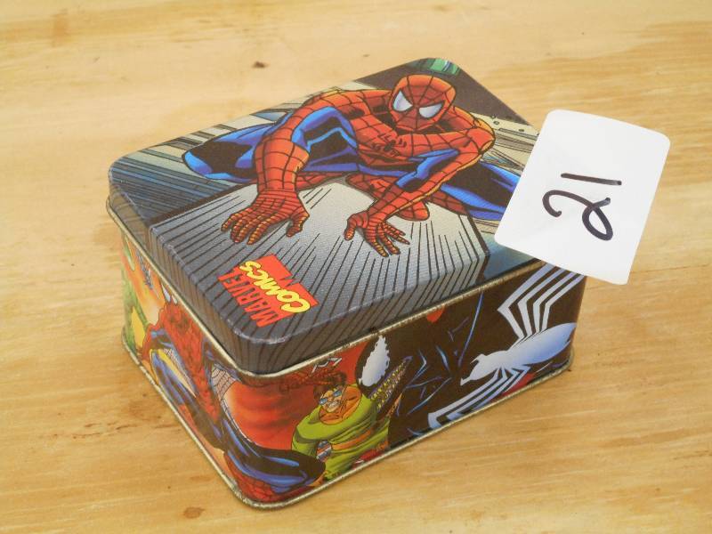 lot 21 image: Spider-Man Collector Playing Card T...