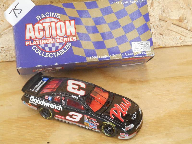 lot 75 image: Nascar 50th Anniversary 124-Scale ...