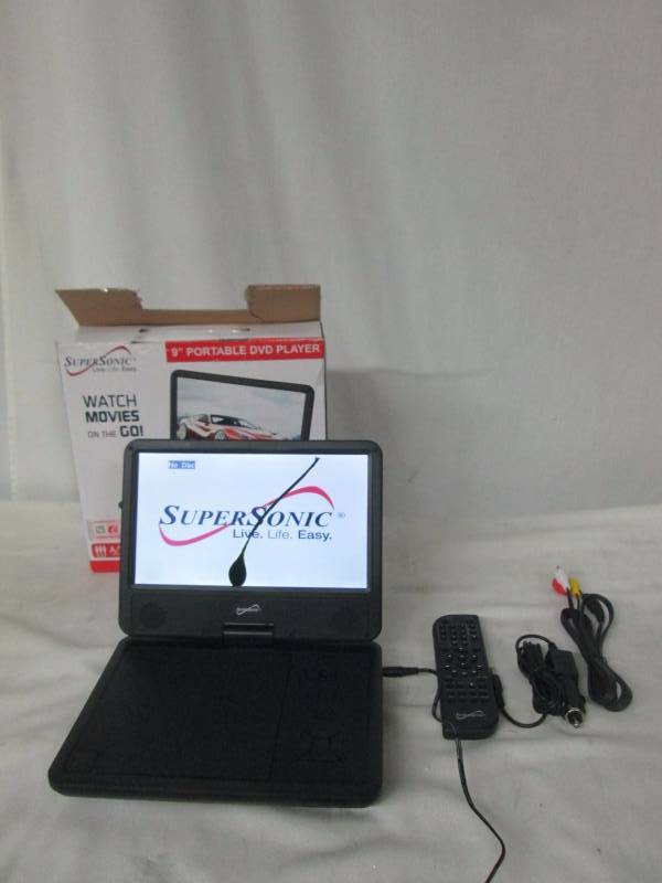 lot 55 image: Supersonic 9 Portable DVD Player