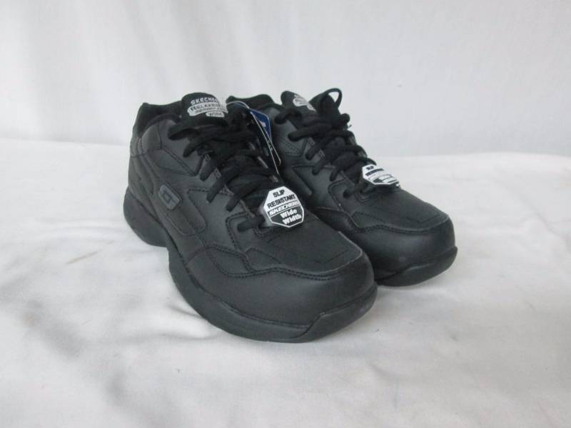 lot 62 image: Skechers Mens Felton Work Shoe - Wide