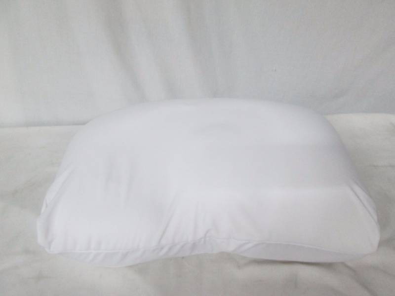 lot 71 image: Sobakawa Cloud Pillow