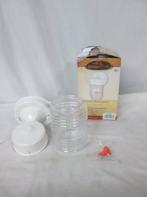lot 75 image: Design House Jelly Jar Outdoor Downlight