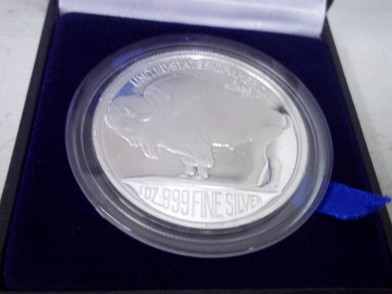 2005  Buffalo Commenorative Medallion 1 oz Fine Silver