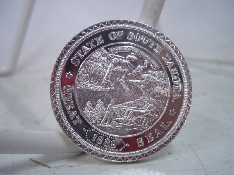 1 oz. .999 Fine Silver South Dakota