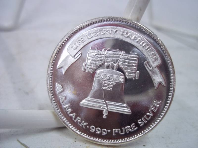 1 oz. .999 Fine Silver 1985 Life Liberty Happiness