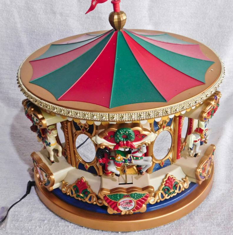 lot 37 image: Mr. Christmas Merry Go Round