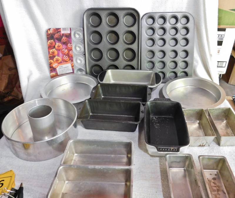 lot 66 image: large lot ov oven bakeware items please see photos