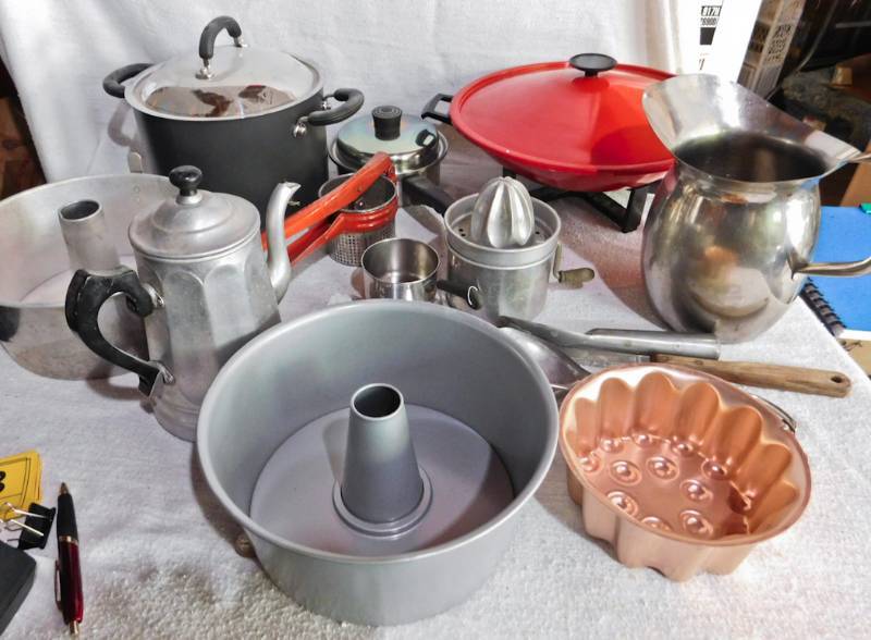 lot 68 image: large lot of kitchen items please see photos