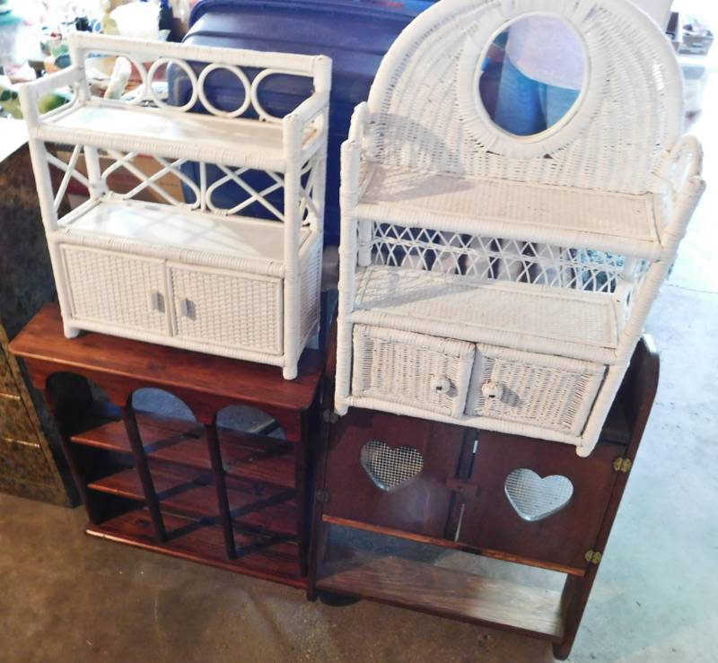 lot 93 image: 4 wall hanging shelf units 2 wooden 2 wicker