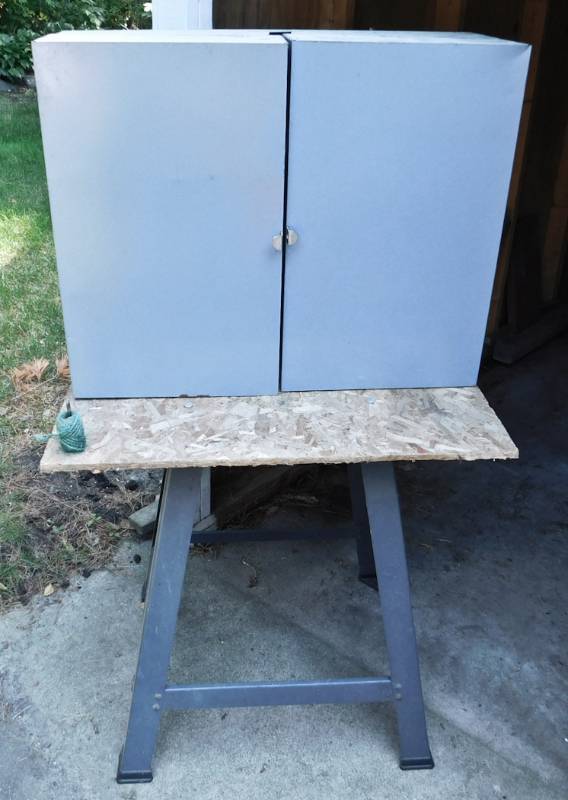 lot 102 image: metal base shop table and wall mount lockabe storage box