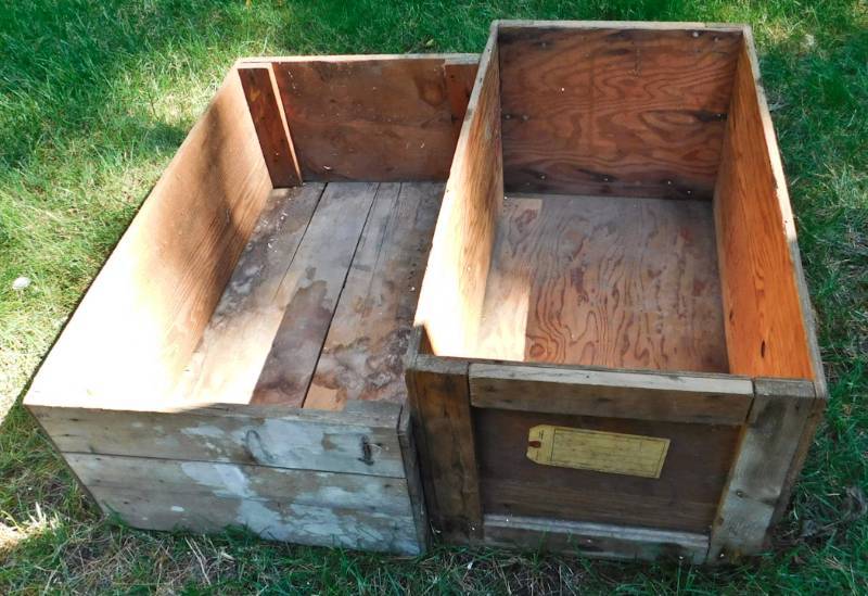 lot 109 image: two large vintage wooden crates 33 x 19