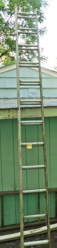 lot 119 image: metal ladder extension 12.5